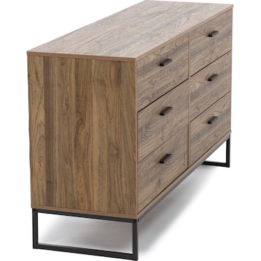 Logan Dresser