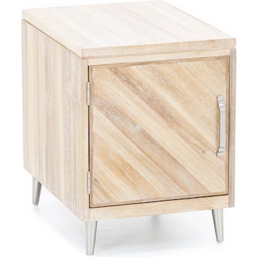 Maddox Chairside Table