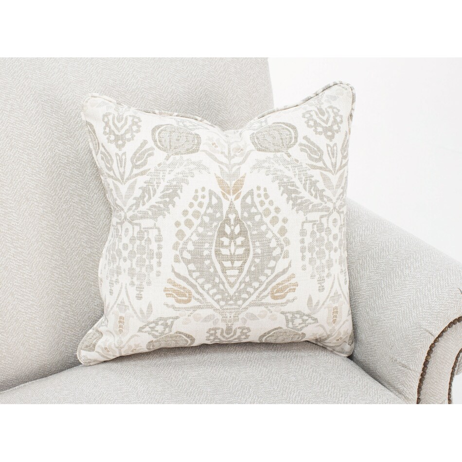 bassett furniture cream  to  inches z  