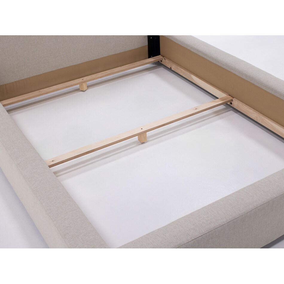 bassett furniture cream queen bed package uq  