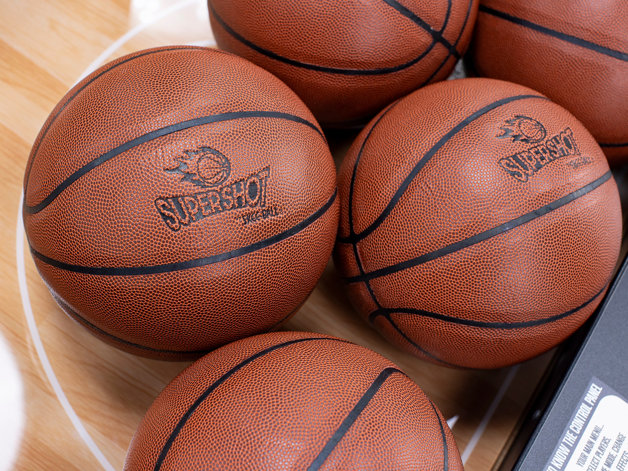 Skee-Ball SuperShot Basketball | Steinhafels