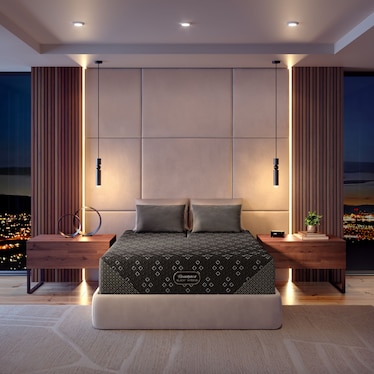 Beautyrest Black Hybrid Series 3 XCS Firm