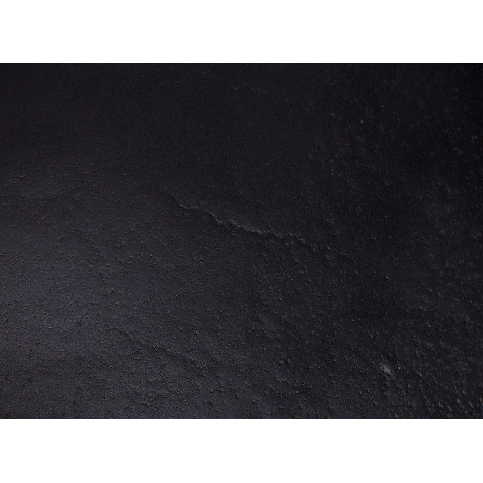 black swatch  