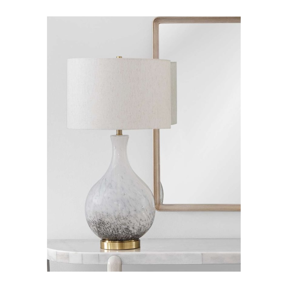 bsmt white table lamp   