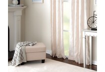 central oriental white  x    
