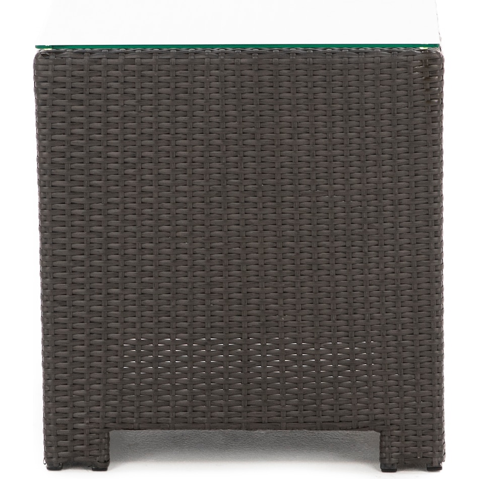 chicago wicker & trading co inc brown end table epkg  