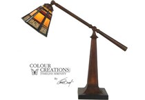 colr red desk lamp   