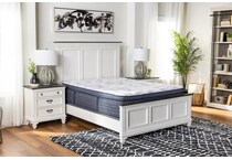 cool touch white queen lifestyle image   