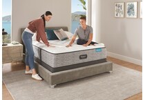 crbnp queen  room image  