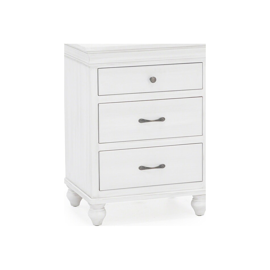 daniel's amish three drawer   