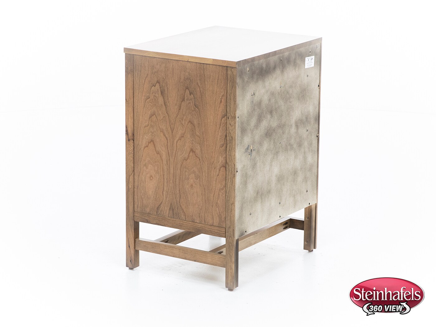 daniels amish collection brown three drawer  image   