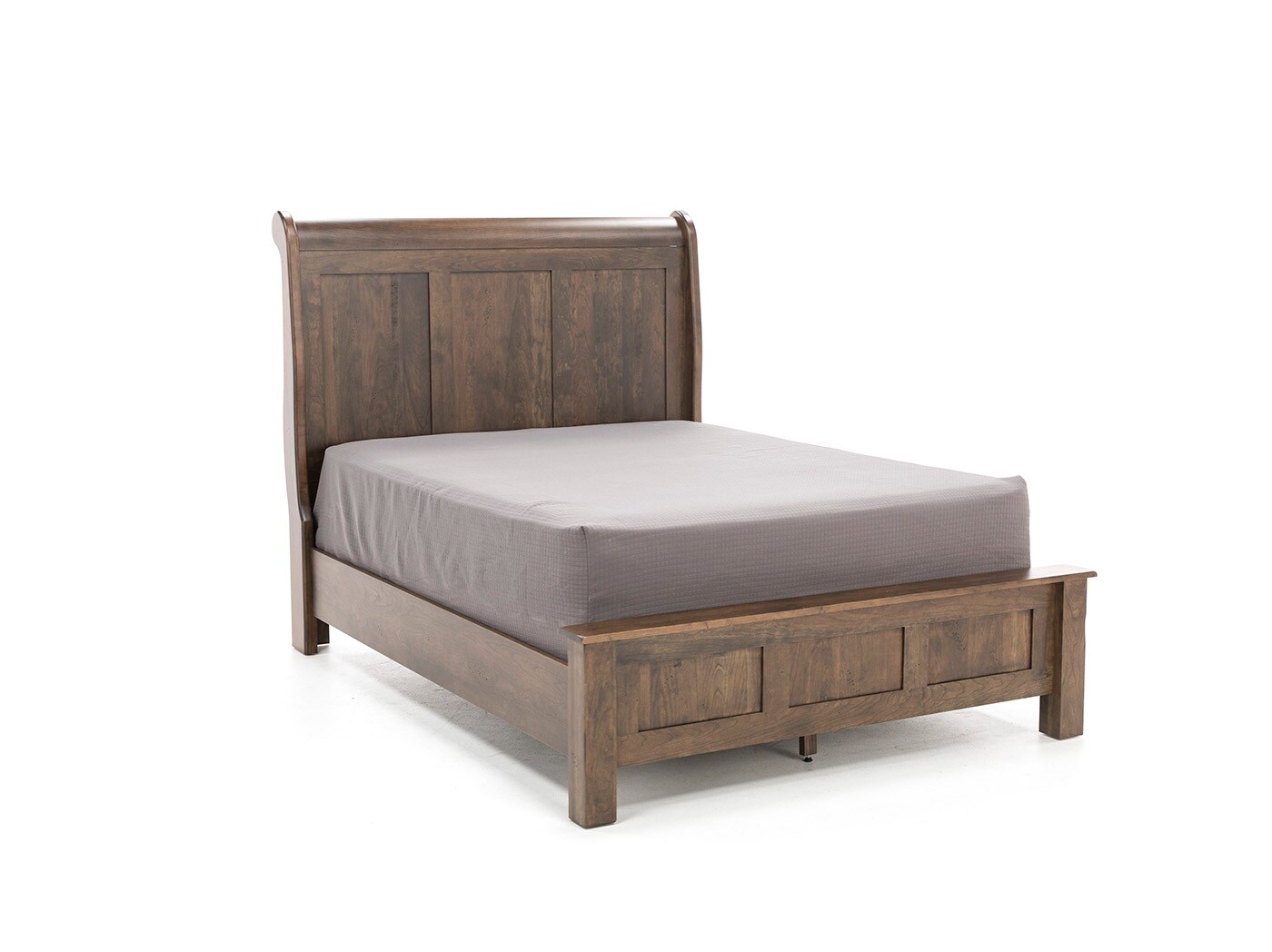Daniel's Amish Lewiston Queen Sleigh Bed Steinhafels