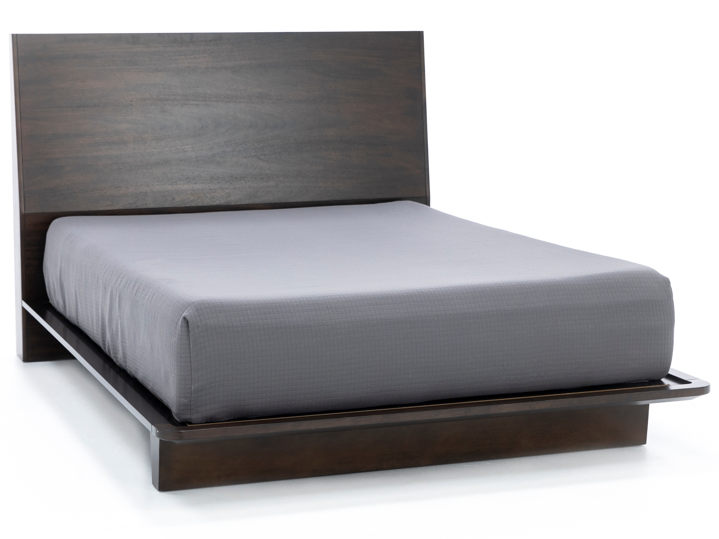 Direct Designs® Denali King Platform Bed Steinhafels