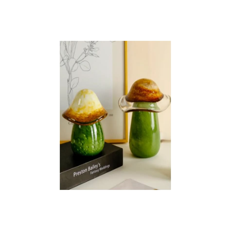 dmst green figurines   