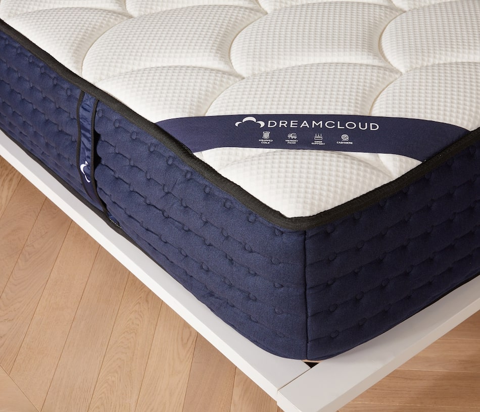 The DreamCloud Hybrid Mattress Steinhafels