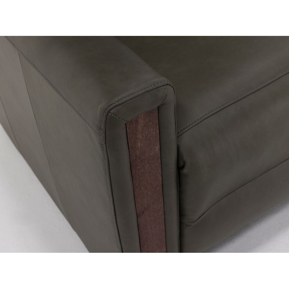 elrn tan recliner   