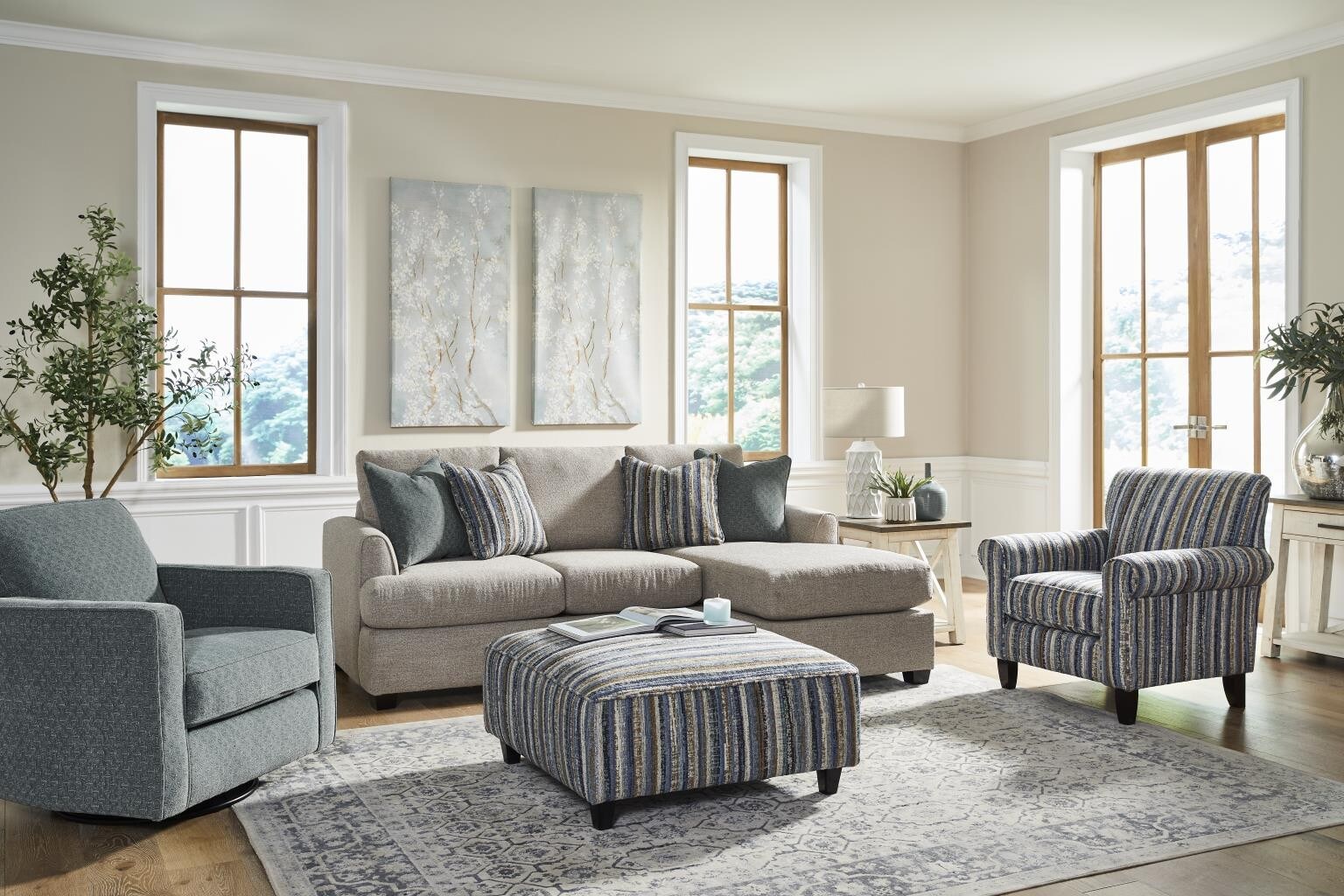 Griffin Reversible Chaise Sofa | Steinhafels