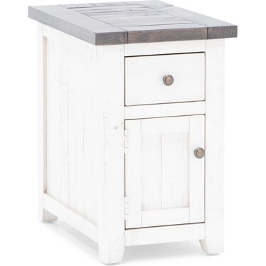 Madison County Chairside Table