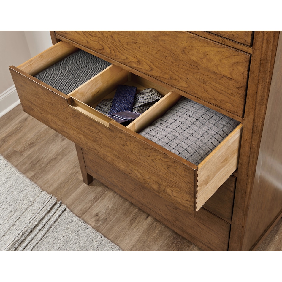 kincaid furniture brown drawer   