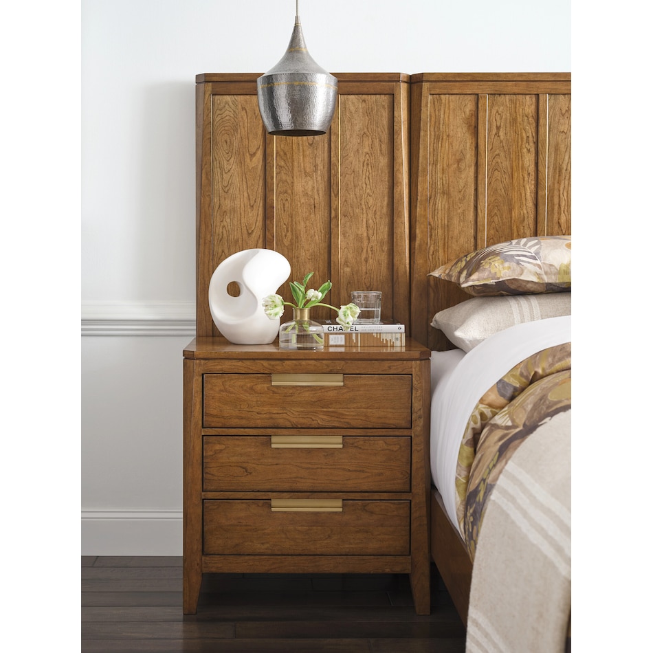 kincaid furniture brown three drawer   
