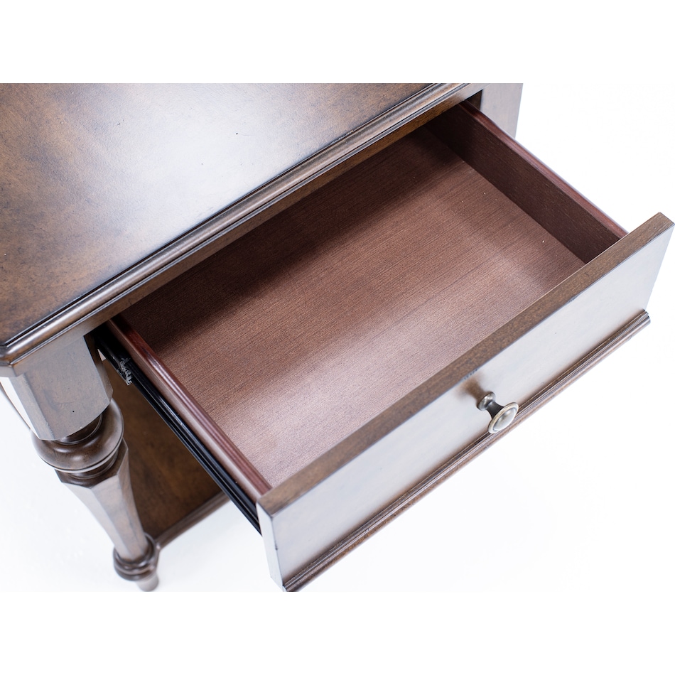 lbty brown end table ard  