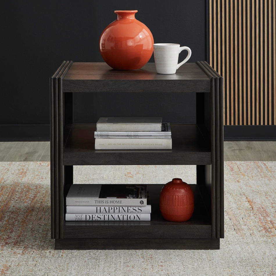lbty brown end table mdg  