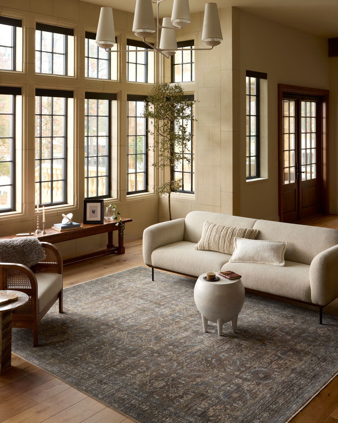 Heritage Lagoon/Tobacco Area Rug | Steinhafels