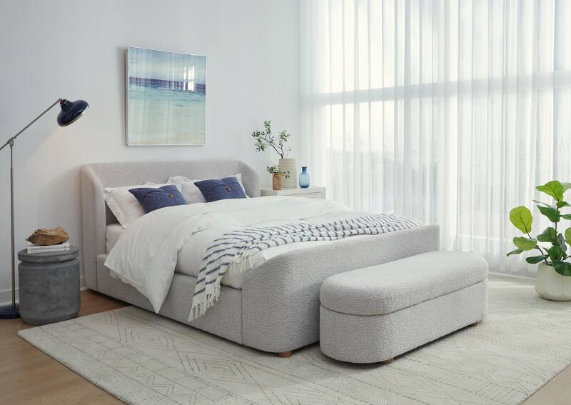londo master bedroom narrow main image  