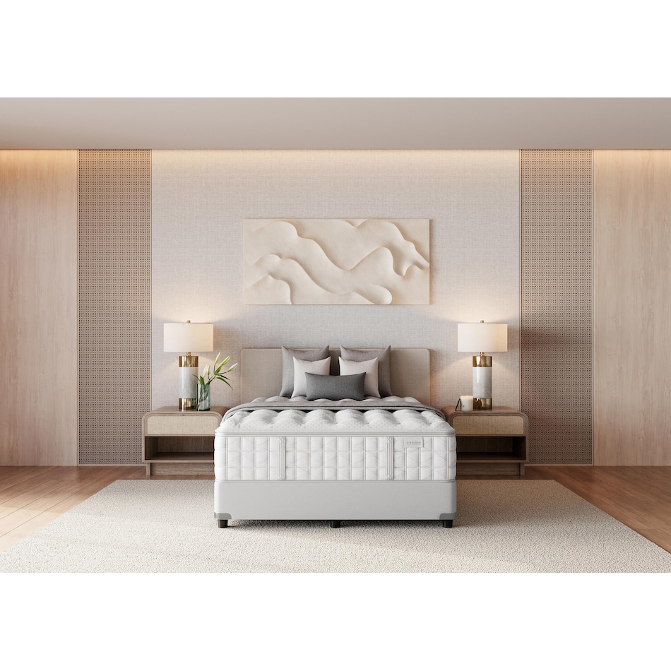 mpl queen  room image  