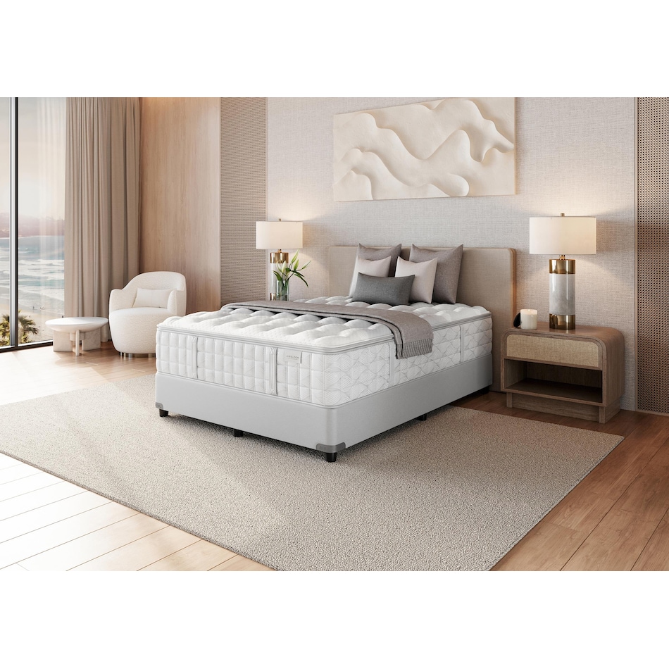 mpl queen  room image  