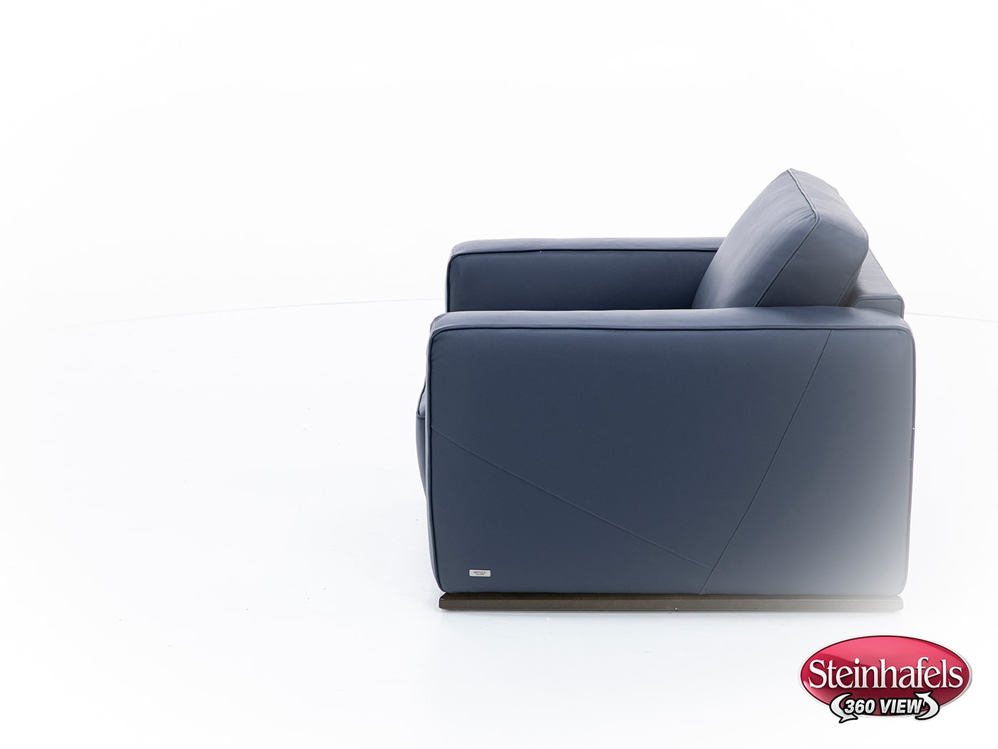 natuzzi blue chair  image   