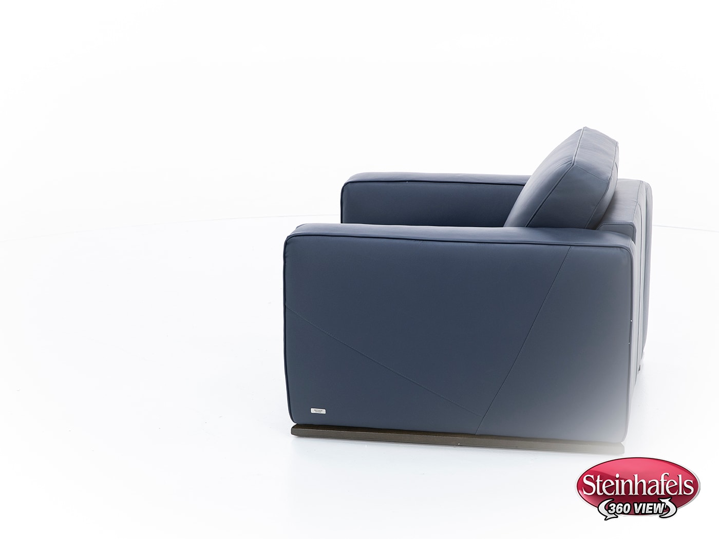 natuzzi blue chair  image   