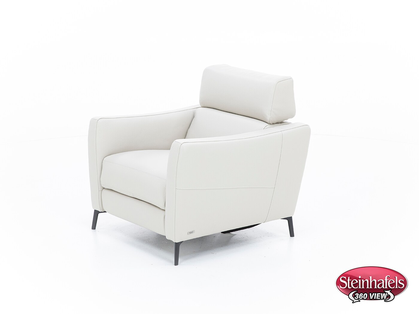 natuzzi cream recliner  image   
