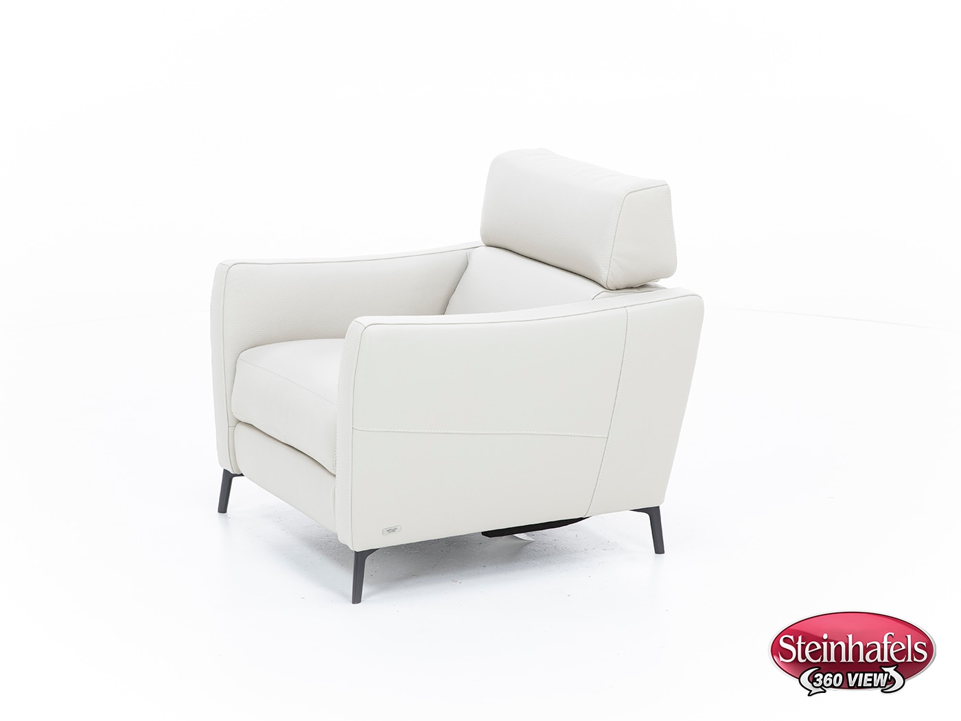 natuzzi cream recliner  image   