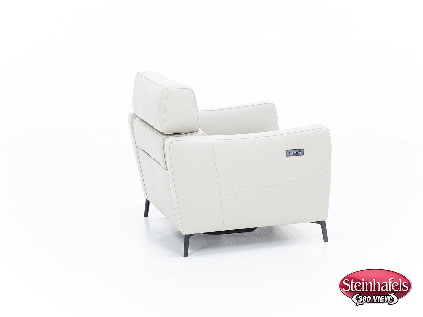 natuzzi cream recliner  image   