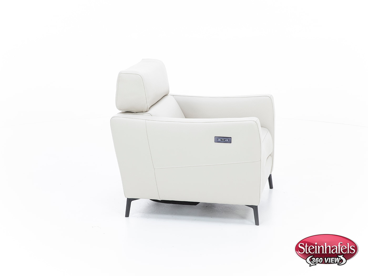 natuzzi cream recliner  image   
