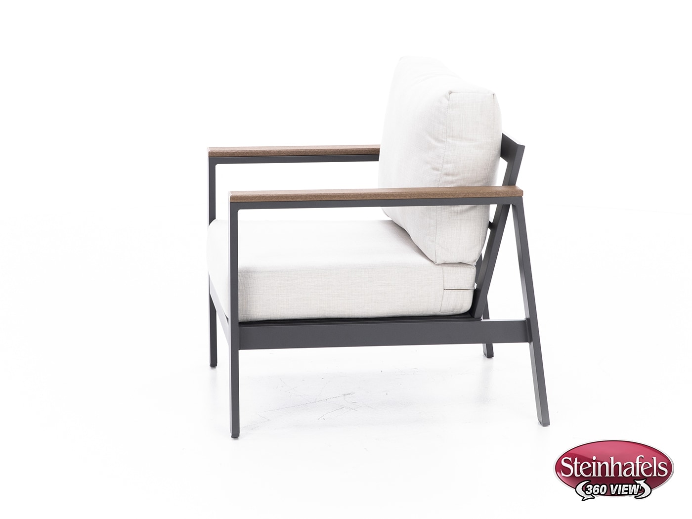 northcape club chair  image pkg  