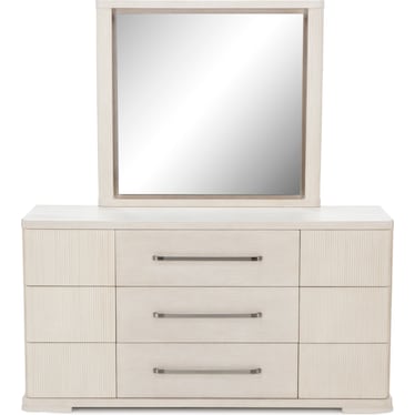 Evianna Mirror