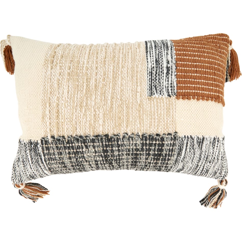 saro cream pillows   