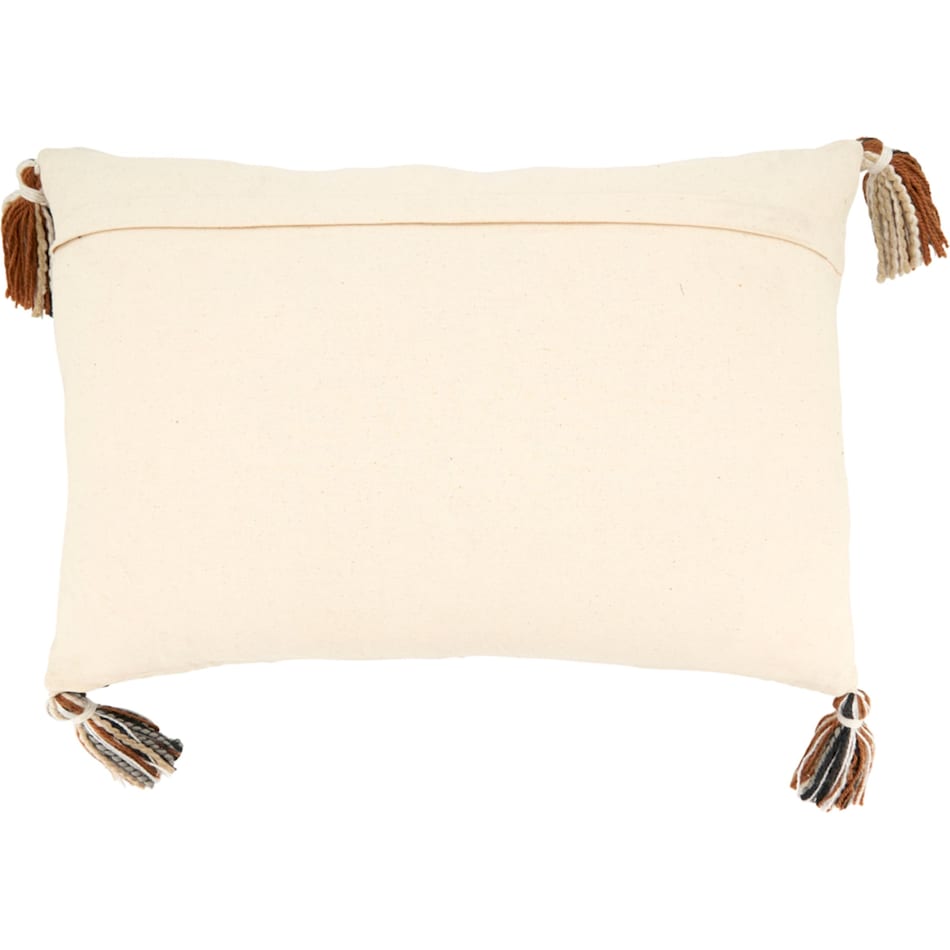 saro cream pillows   