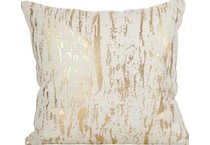 saro cream pillows   