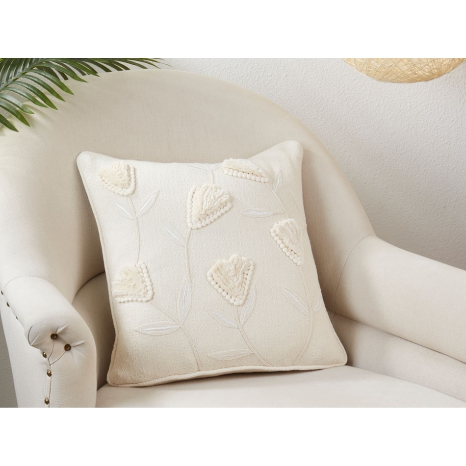 saro cream pillows   