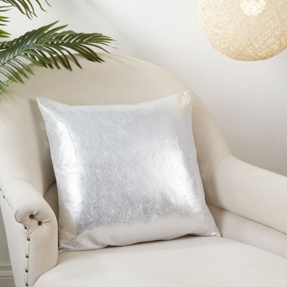 saro silver pillows   