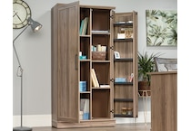 saud brown bar kitchen stor  