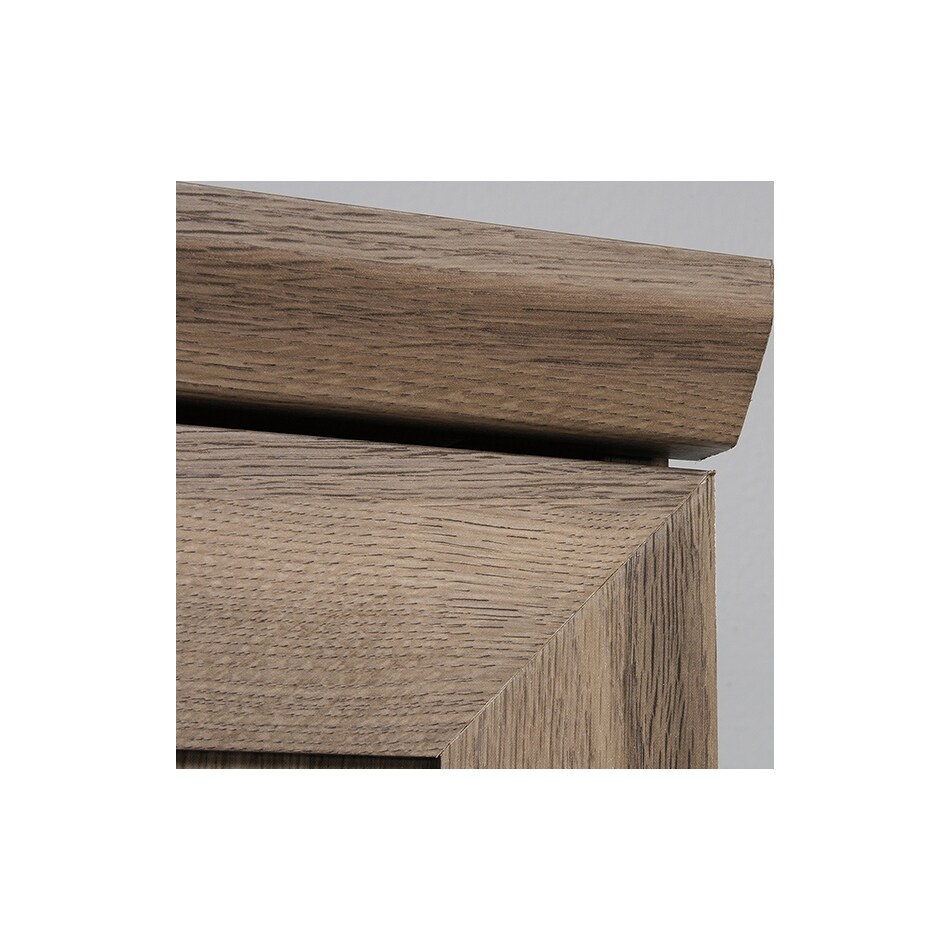 saud brown bar kitchen stor  