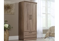 saud brown bar kitchen stor  