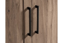 saud brown bar kitchen stor  