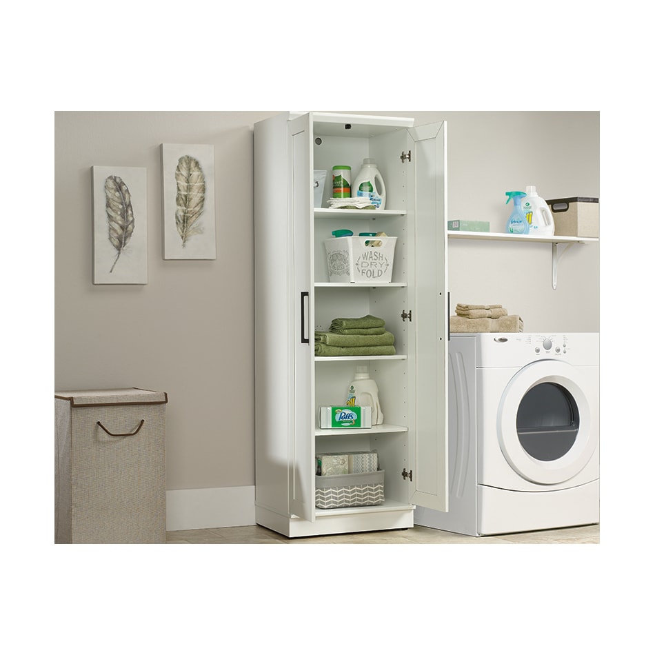 saud white bar kitchen stor  