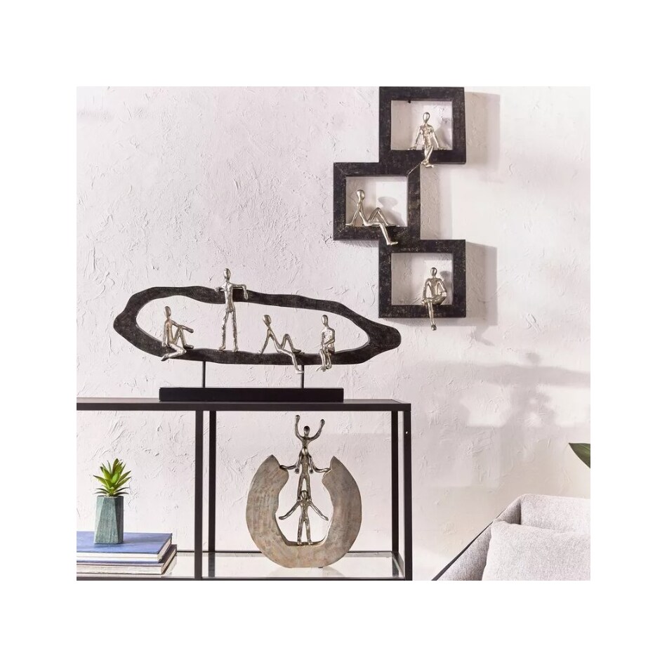 sgbk black figurines   