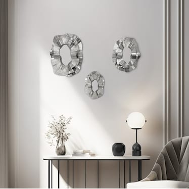 Set of 3 Silver Metal Wall Mirrors 17/21/25"